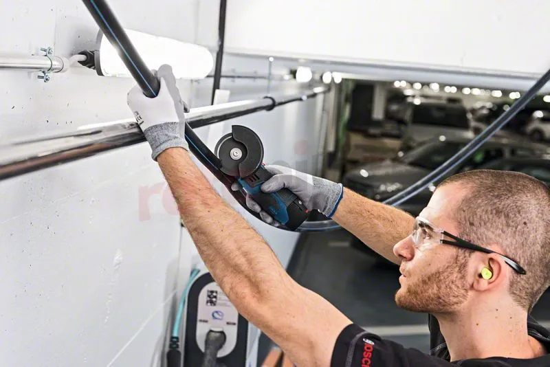 Amoladora Angular Bosch GWS 12V-76 » Rotopino.es 6 Amoladora Angular Bosch GWS 12V-76 » Rotopino.es - Imagen 4