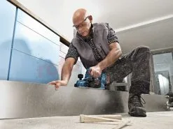 Cepillo A Batería Bosch GHO 18 V-LI » Rotopino.es -Ofertas Bosch Tienda cepillo a bateria bosch gho 18 v li 90513